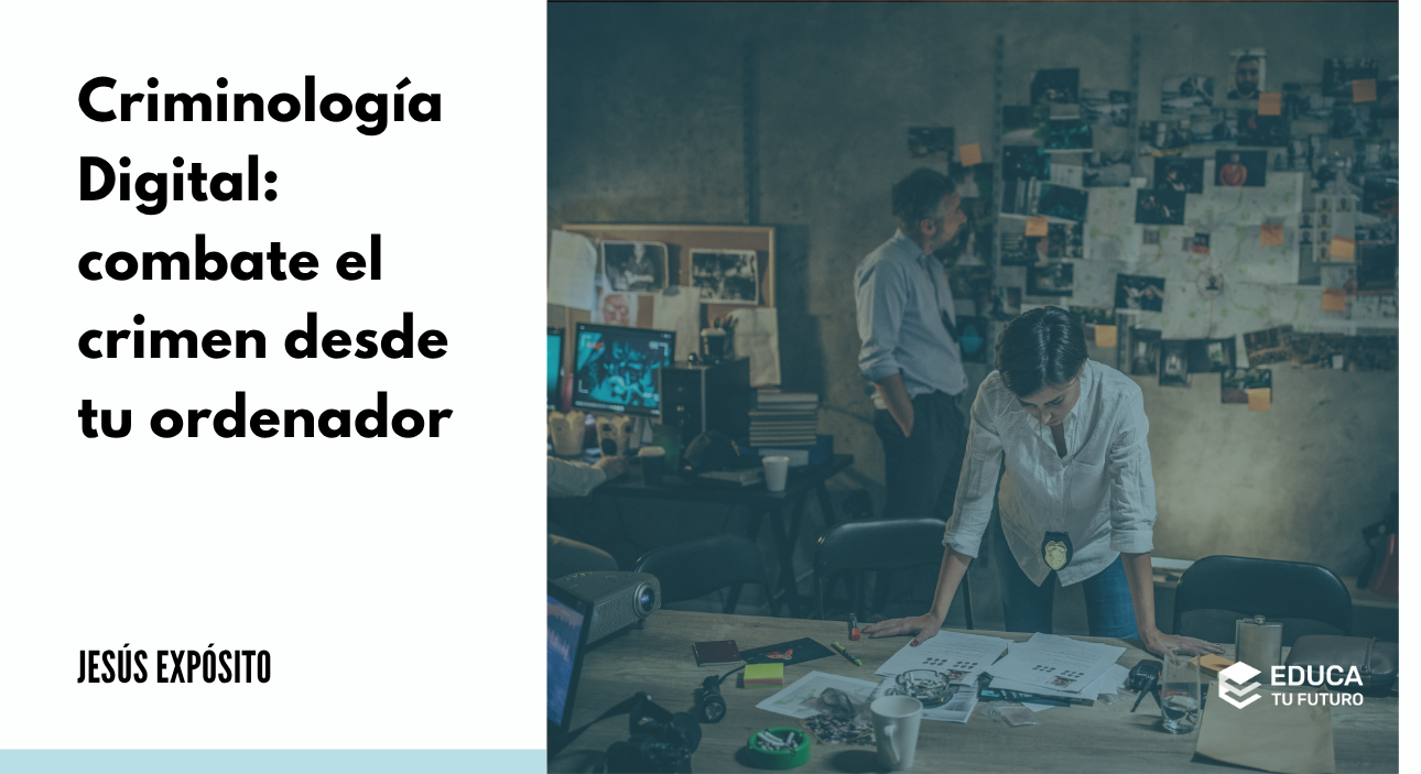 Criminólogos investigando un caso de homicidio con un tablón con fotografías y pruebas y evidencias en un ordenador y sobre la mesa.