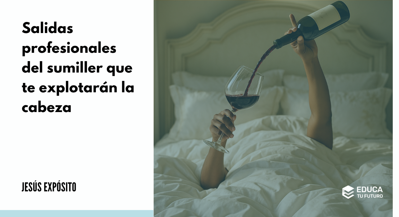 Brazo desde una cama blanca sirve vino tinto en copa, imagen lúdica para artículo sobre salidas profesionales del sumiller.